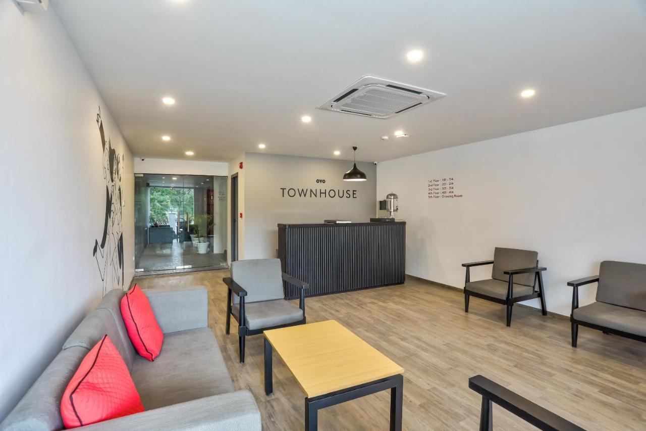 Oyo Townhouse 156 Maraimalai Nagar Hotel Chennai Exterior photo